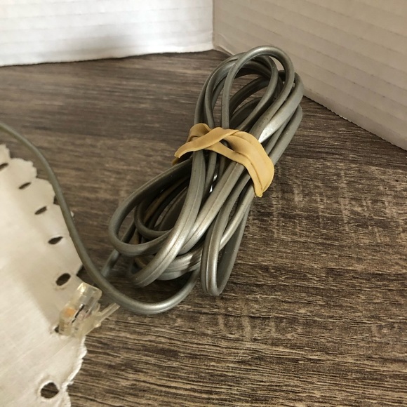 Vintage Cream Rotary Telephone - Picture 4 of 8